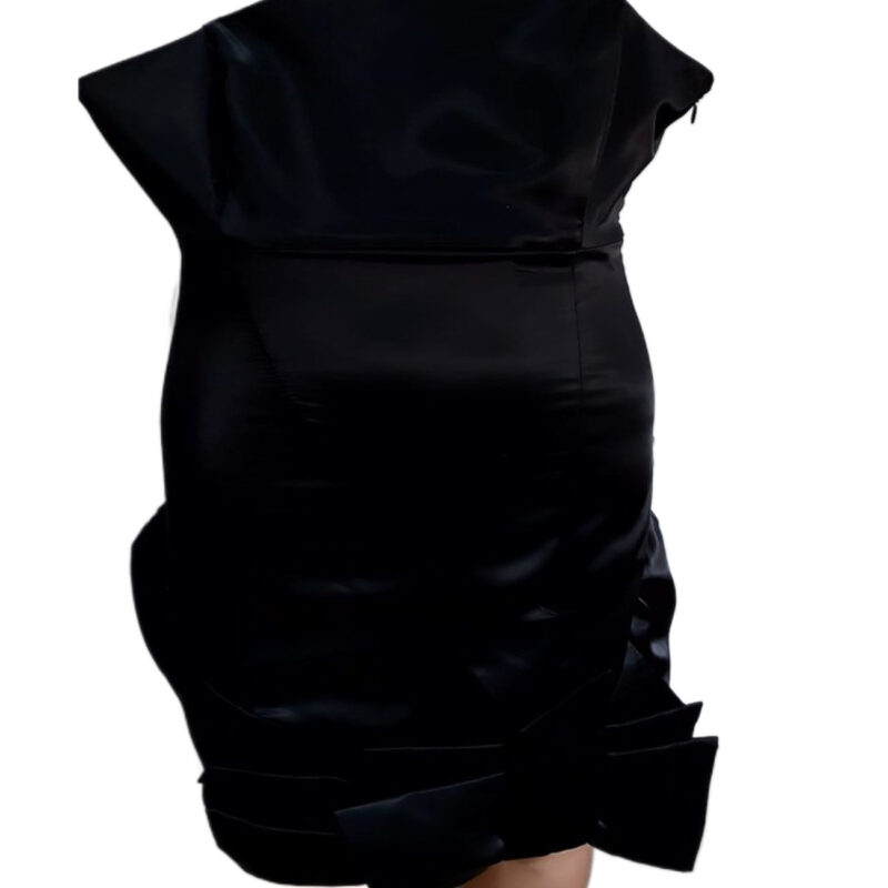 siyah diz altı etek beden M