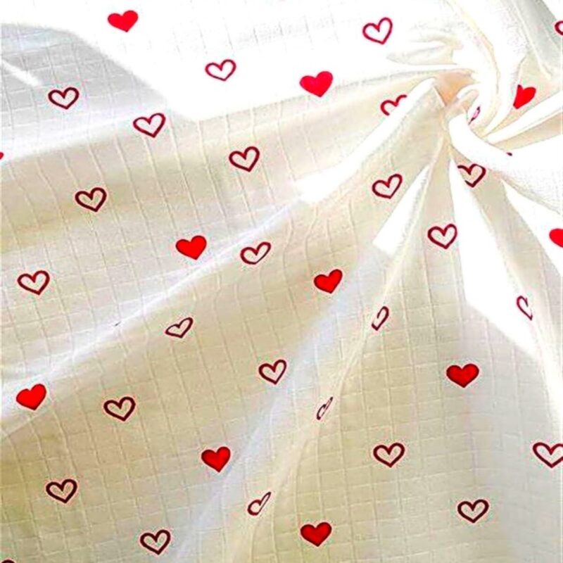 More Home % 100 Pamuk Müslin Bezi 90x90 Cm Kalp Desenli Kırmızı Beyaz