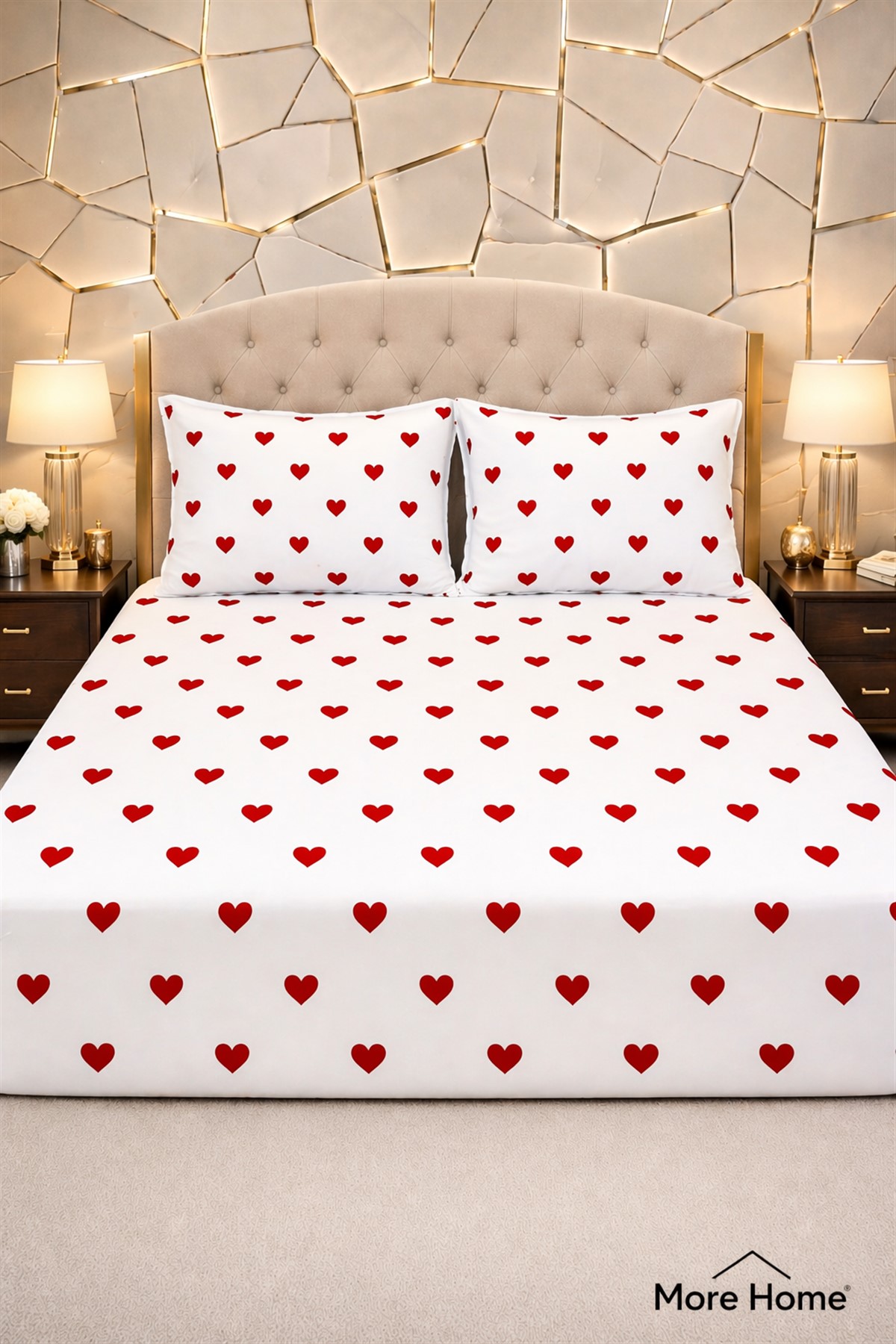 More Home Çift Kişilik Lastikli Çarşaf Seti + Yastık Kılıfı Kalpli Kırmızı Beyaz