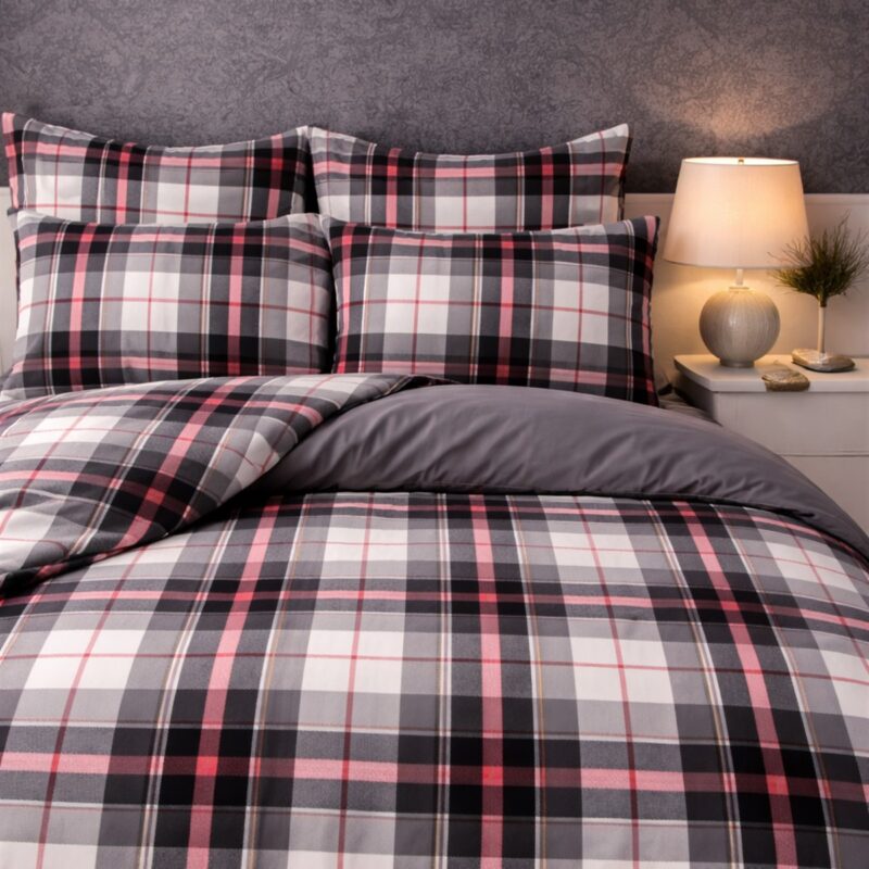 More Home Tek Kişilik Nevresim Takımı Lastikli Çarşaf  Ekose Desen Gri Kırmızı Çizgili