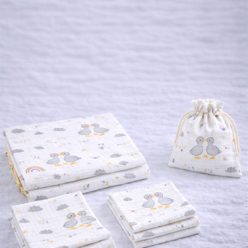 More Home % 100 Pamuk Müslin Örtü, Bebek Battaniyesi 6 Parça Set Gökkuşağı Ördekli Gri
